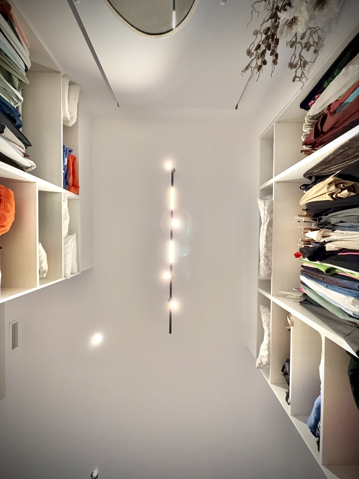 El Secreto de un Vestidor Impecable